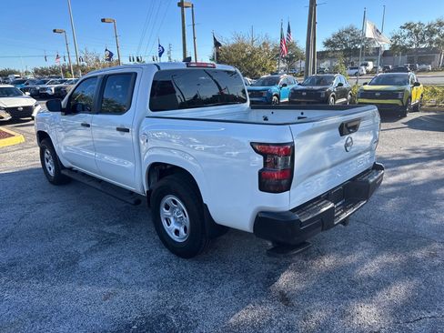 Certified 2024 Nissan Frontier S image 10