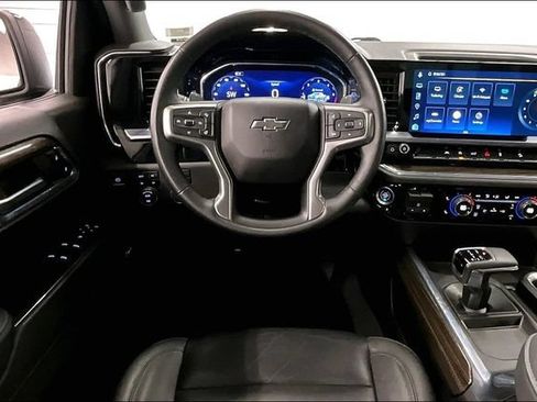 Used 2024 Chevrolet Silverado 1500 RST AWD/4WD image 6