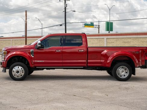 Certified 2022 Ford F450 Platinum w/ FX4 Off-Road Package AWD/4WD image 5