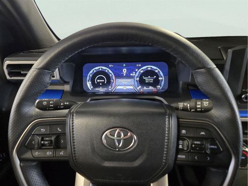 Used 2026 Toyota 4Runner TRD Off-Road AWD/4WD image 10