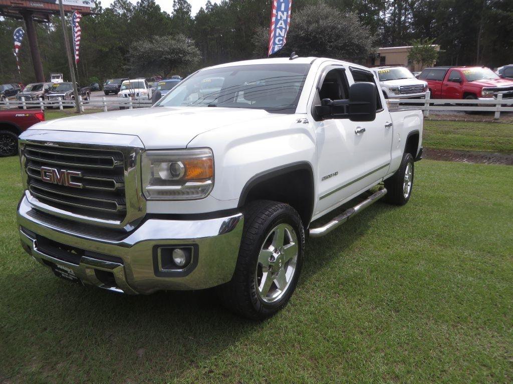 Used 2015 GMC Sierra 2500 SLT w/ Suspension Package, Off-Road AWD/4WD image 2
