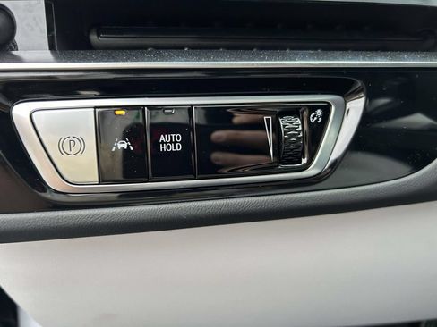 New 2026 Cadillac Lyriq Sport AWD/4WD image 21