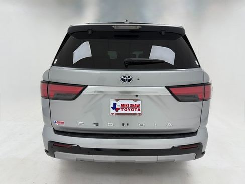 Used 2024 Toyota Sequoia Capstone image 39