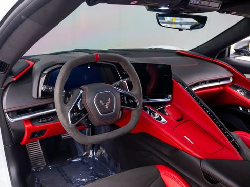 Used 2020 Chevrolet Corvette Stingray Premium Cpe w/ 3LT Preferred Equipment Group RWD image 10
