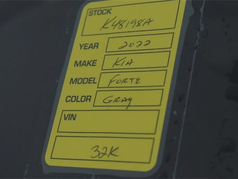 Certified 2022 Kia Forte LXS w/ LXS Technology Package image 13