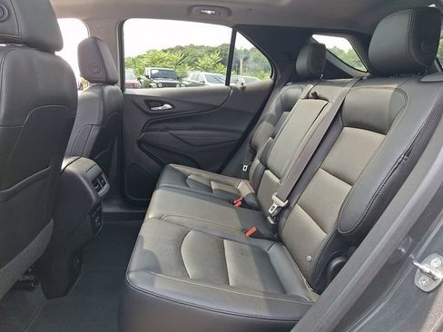 Used 2020 Chevrolet Equinox Premier AWD/4WD image 19
