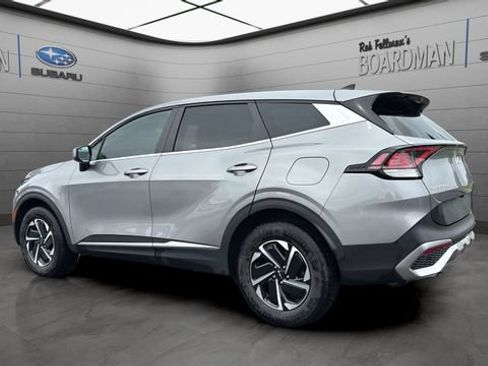 Used 2023 Kia Sportage LX AWD/4WD image 8