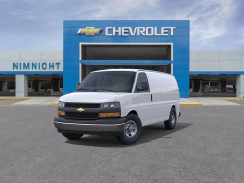 New 2026 Chevrolet Express 2500 RWD image 8