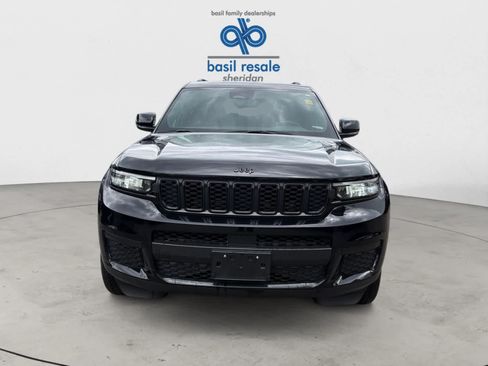 Used 2023 Jeep Grand Cherokee L Laredo AWD/4WD image 10