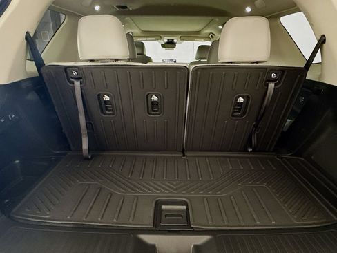 Used 2025 Honda Pilot Touring image 27