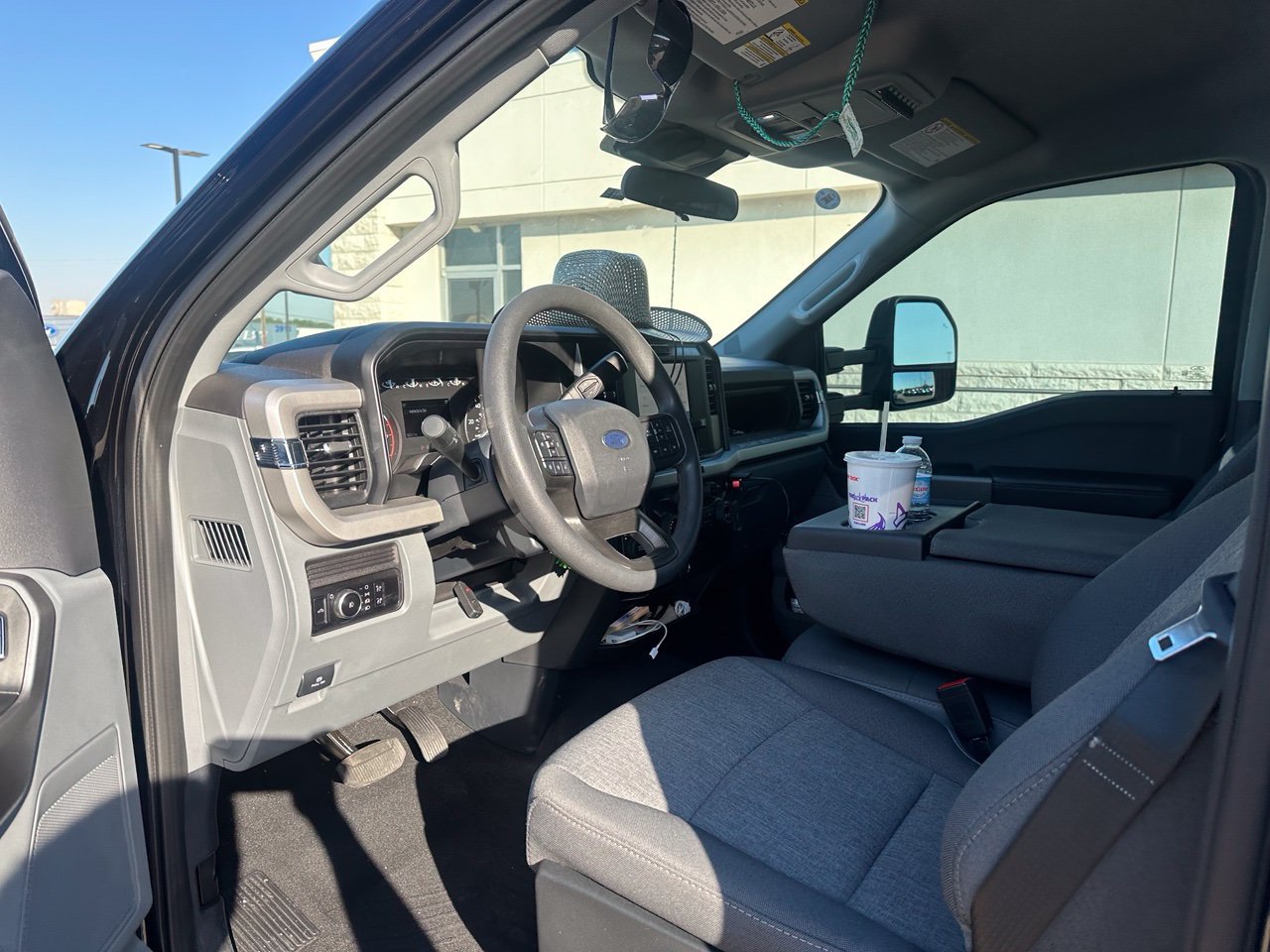Used 2025 Ford F250 XL w/ STX Appearance Package AWD/4WD image 17