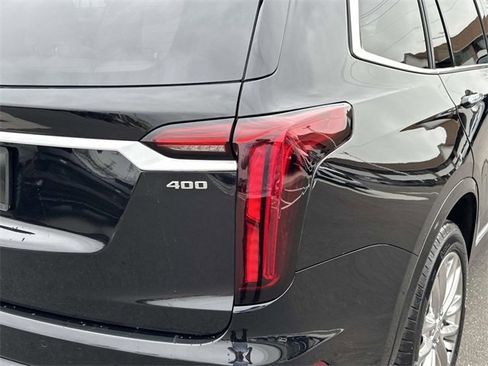 Used 2021 Cadillac XT6 Premium Luxury image 6