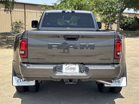 New 2026 RAM 3500 Lone Star AWD/4WD image 4