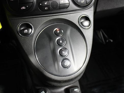 Used 2018 FIAT 500 e FWD image 23