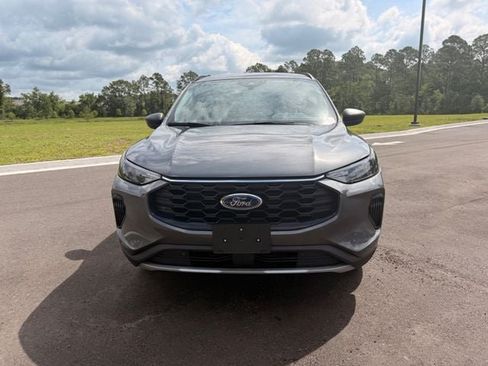 Used 2025 Ford Escape ST-Line AWD/4WD image 14