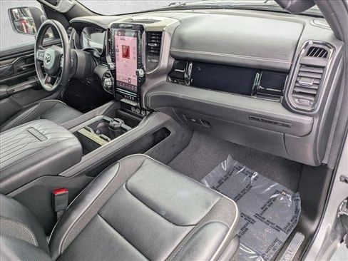Used 2025 RAM 1500 Limited AWD/4WD image 22