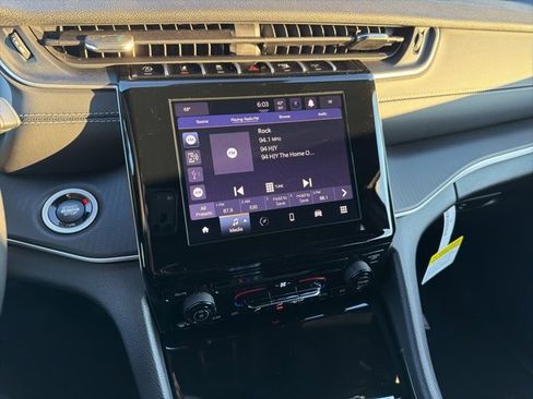 New 2025 Jeep Grand Cherokee Laredo X image 16