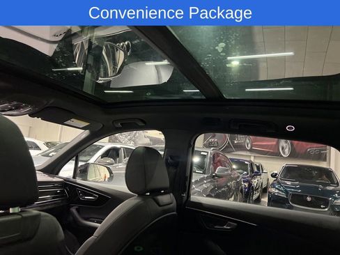 Used 2025 Audi Q7 3.0T Premium w/ Convenience Package image 21