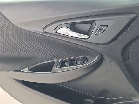 Used 2025 Chevrolet Malibu RS image 24