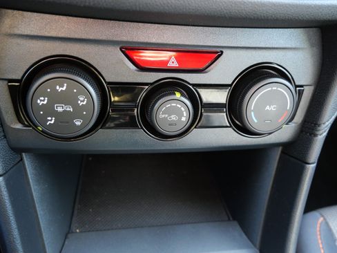 Used 2019 Subaru Crosstrek 2.0i Premium image 29