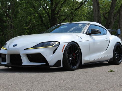 Used 2021 Toyota Supra Premium w/ Driver Assist Package RWD image 3