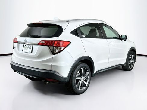 Used 2022 Honda HR-V EX image 9