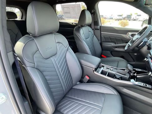 New 2026 Kia Sorento SX Prestige AWD/4WD image 32