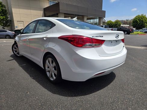 Used 2013 Hyundai Elantra Limited FWD image 7