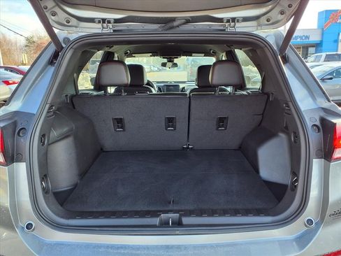 Used 2023 Chevrolet Equinox RS image 10