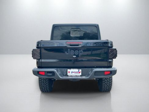 Used 2022 Jeep Gladiator Willys image 6