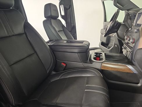 Used 2022 Chevrolet Silverado 2500 High Country w/ Z71 Off-Road Package AWD/4WD image 41