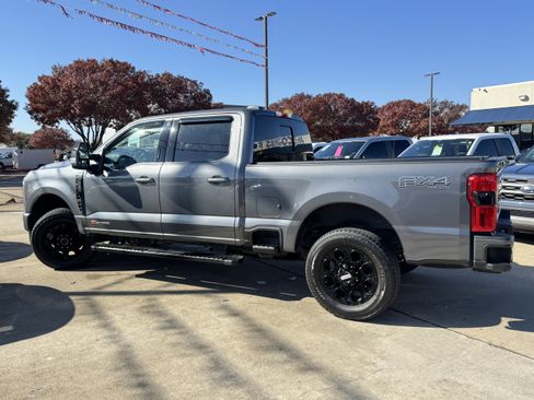 Used 2023 Ford F250 Lariat w/ Lariat Ultimate Package image 9