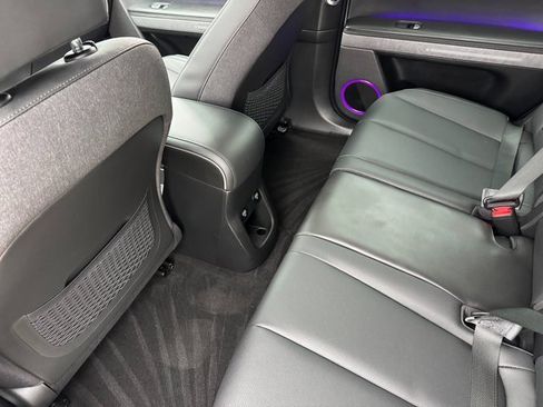 Used 2023 Hyundai Ioniq 5 Limited image 17