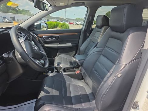 Used 2018 Honda CR-V Touring image 16