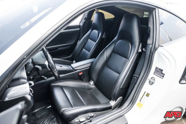 Used 2015 Porsche 911 Turbo AWD/4WD image 5