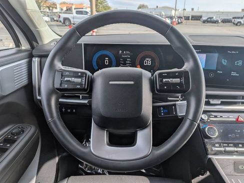 Used 2025 Hyundai Santa Fe SEL AWD/4WD image 19