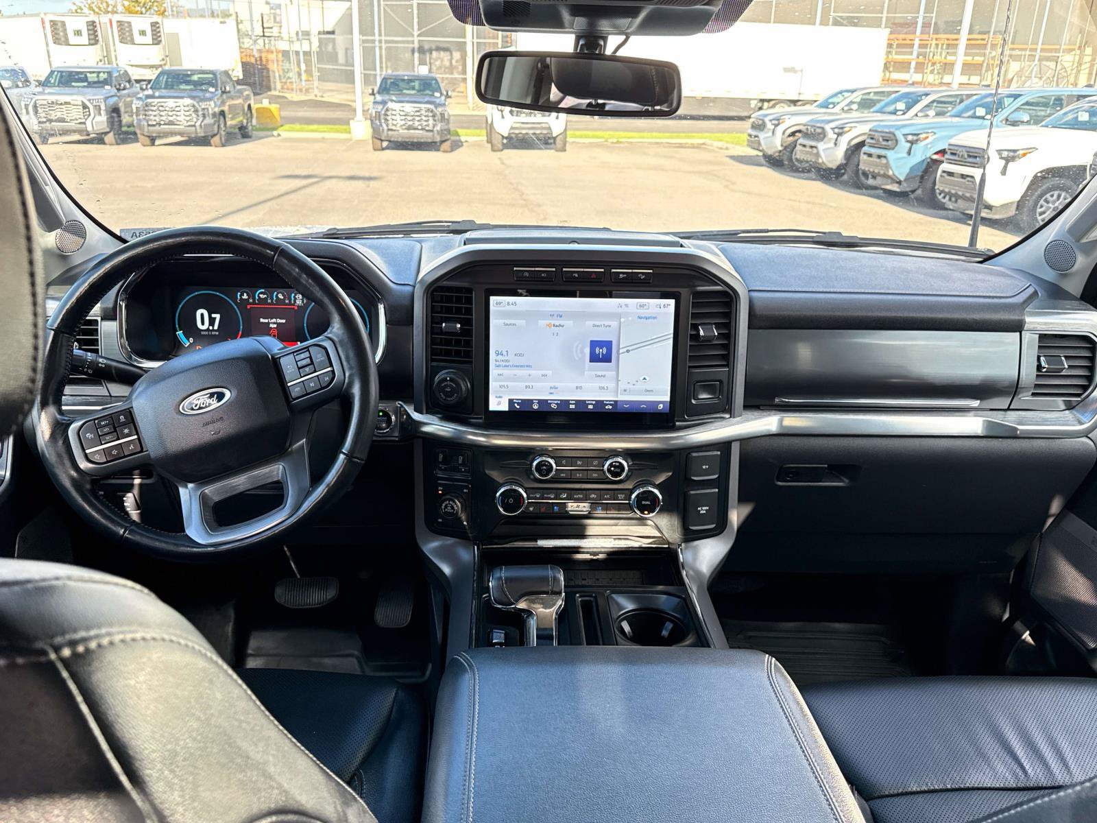 Used 2023 Ford F150 Lariat w/ Trailer Tow Package AWD/4WD image 14
