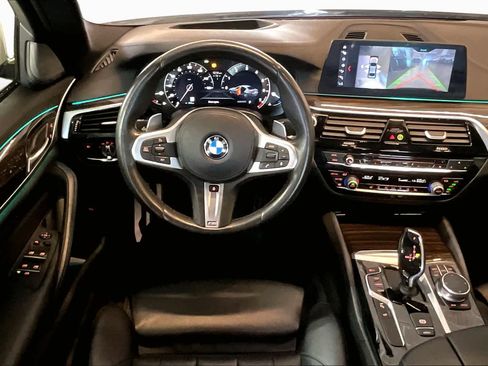 Used 2017 BMW 530i RWD image 6