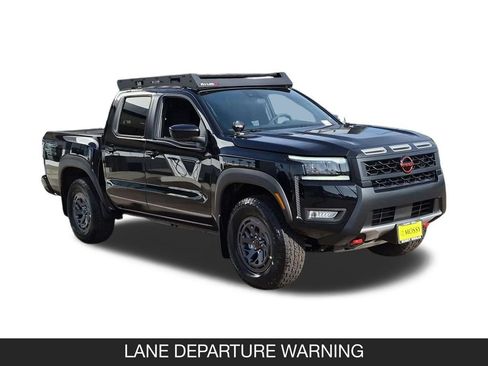 New 2026 Nissan Frontier PRO-4X w/ Tow Package AWD/4WD image 2
