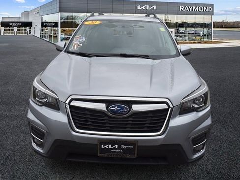 Used 2020 Subaru Forester Limited w/ Popular Package #3 image 8