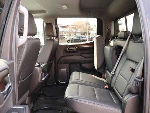 Certified 2024 GMC Sierra 1500 Denali w/ Denali Reserve Package AWD/4WD image 28