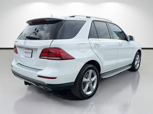 Used 2017 Mercedes-Benz GLE 350 w/ Premium 1 Package image 3