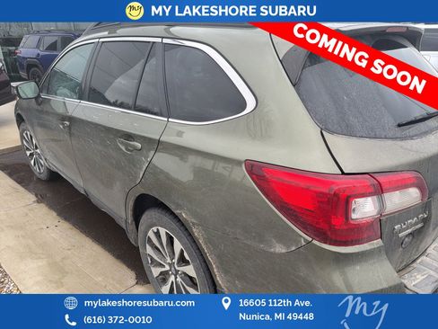 Used 2016 Subaru Outback 2.5i Limited image 3