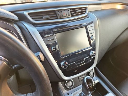 Used 2020 Nissan Murano SL w/ Moonroof Package image 5