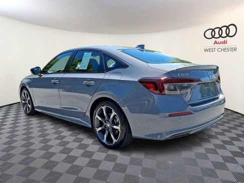 Used 2025 Honda Civic Sport image 4