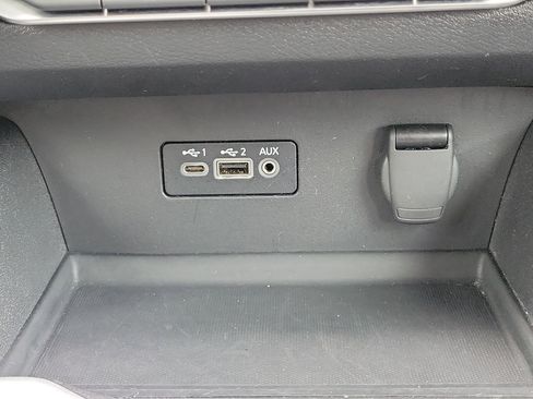 Used 2025 Nissan Altima 2.5 SV FWD image 28