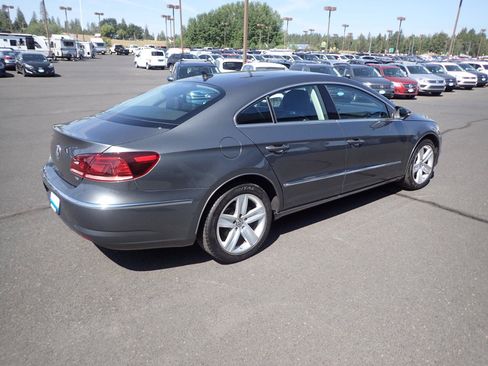 Used 2017 Volkswagen CC Sport FWD image 5