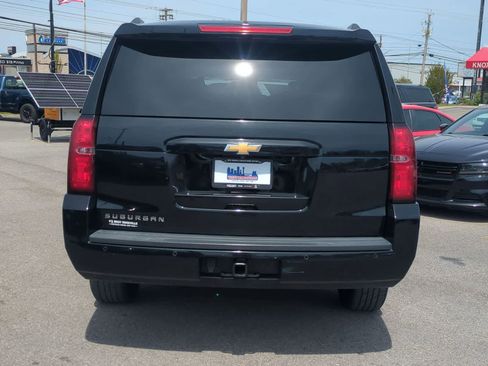 Used 2020 Chevrolet Suburban LT AWD/4WD image 7