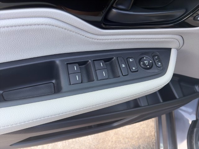 New 2027 Honda Odyssey Touring image 13