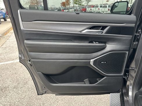 New 2025 Jeep Wagoneer Series II w/ Convenience Group I image 46